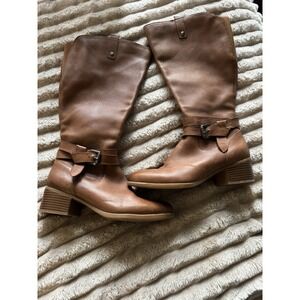 NATURALIZER Women's Kim Riding Boots Chestnut Pebbled Leather Heeled Size 8.5